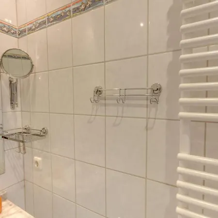 Apartman Heringsdorf, Ela